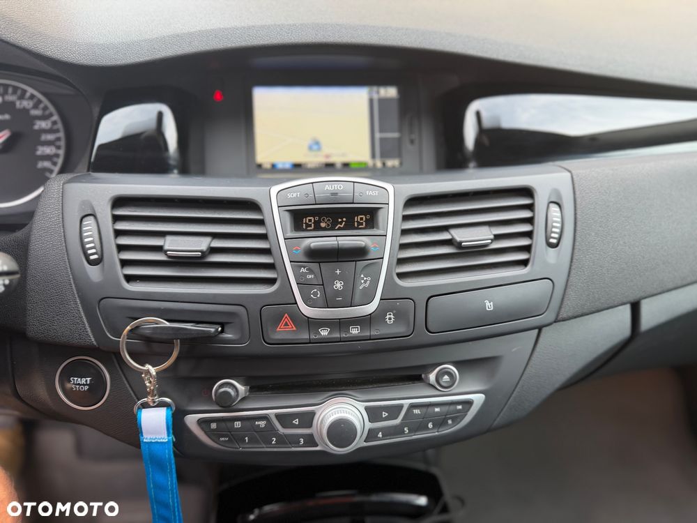 Renault Laguna 2.0 Bose Edition Etanol - 21