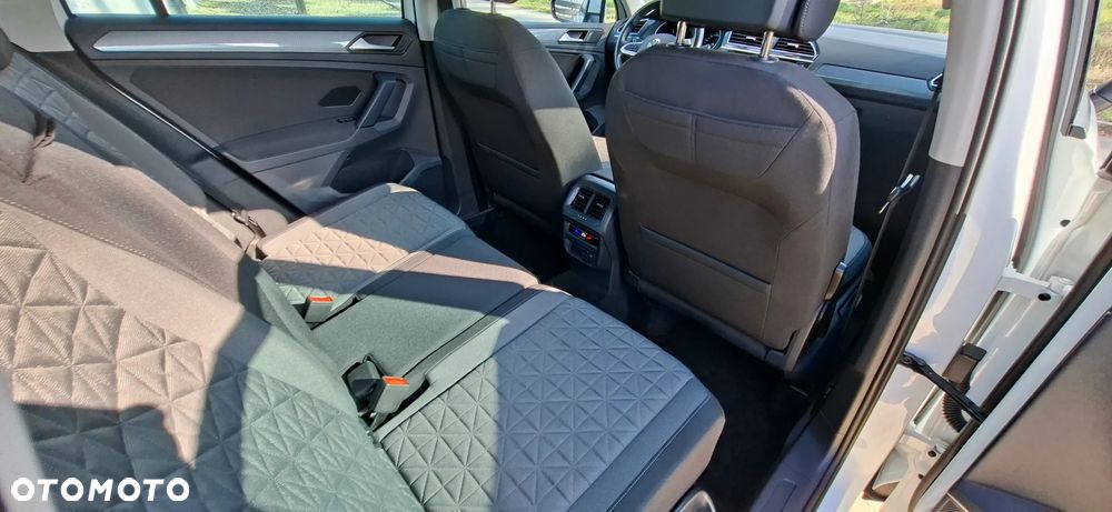 Volkswagen Tiguan 1.5 TSI ACT OPF DSG Comfortline - 19