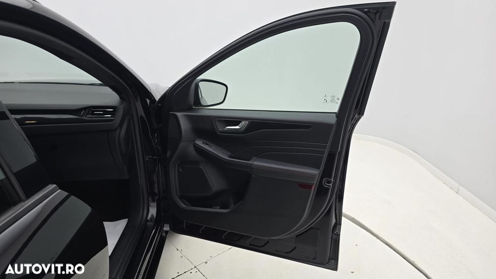 Ford Kuga - 18