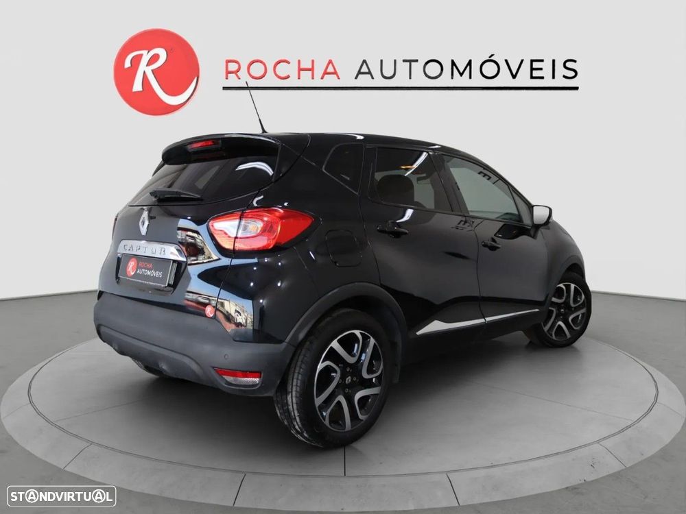 Renault Captur 1.2 TCe Exclusive EDC - 8