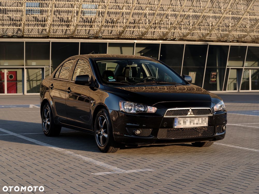 Mitsubishi Lancer 1.8 Invite - 2