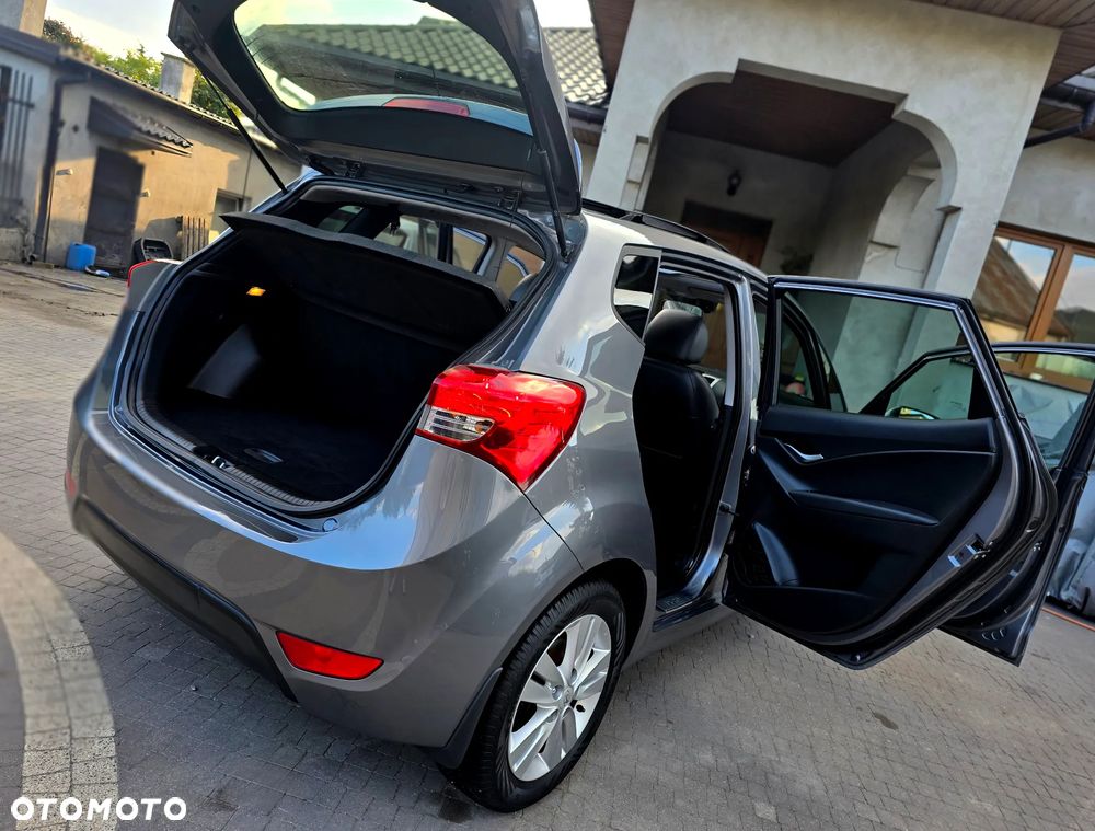 Hyundai ix20 - 11