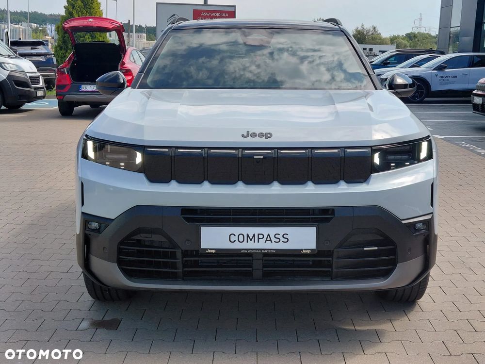 Jeep Compass - 9