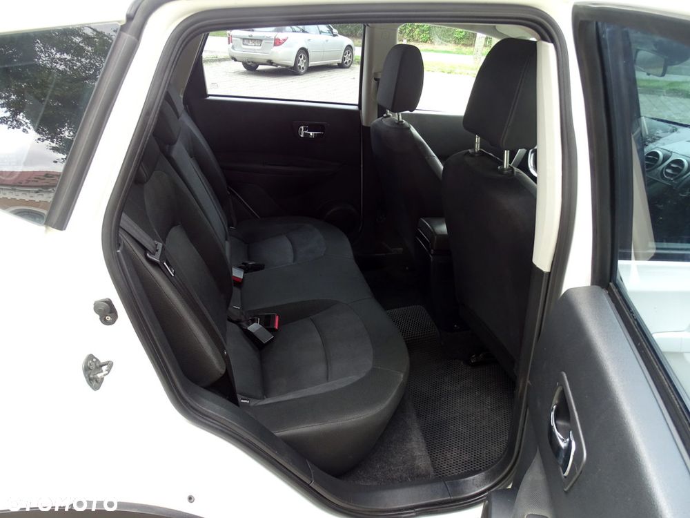 Nissan Qashqai 2.0 CVT 360 - 13