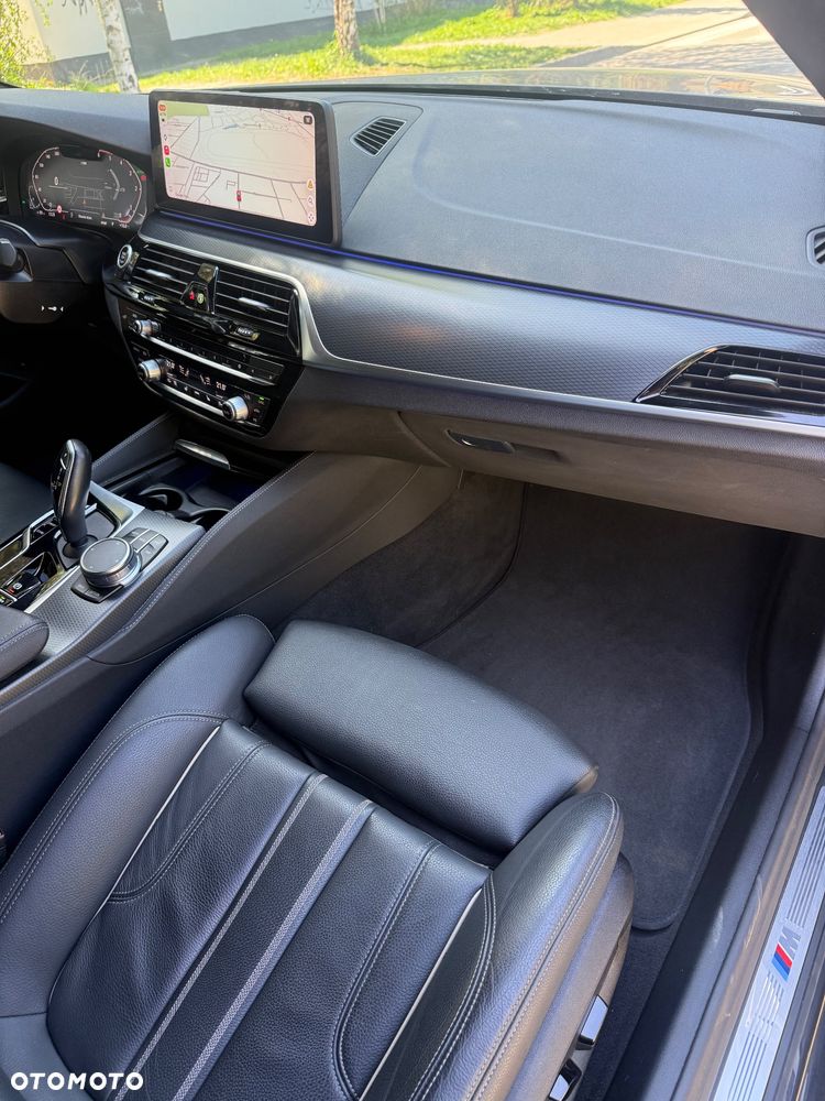 BMW Seria 5 - 29