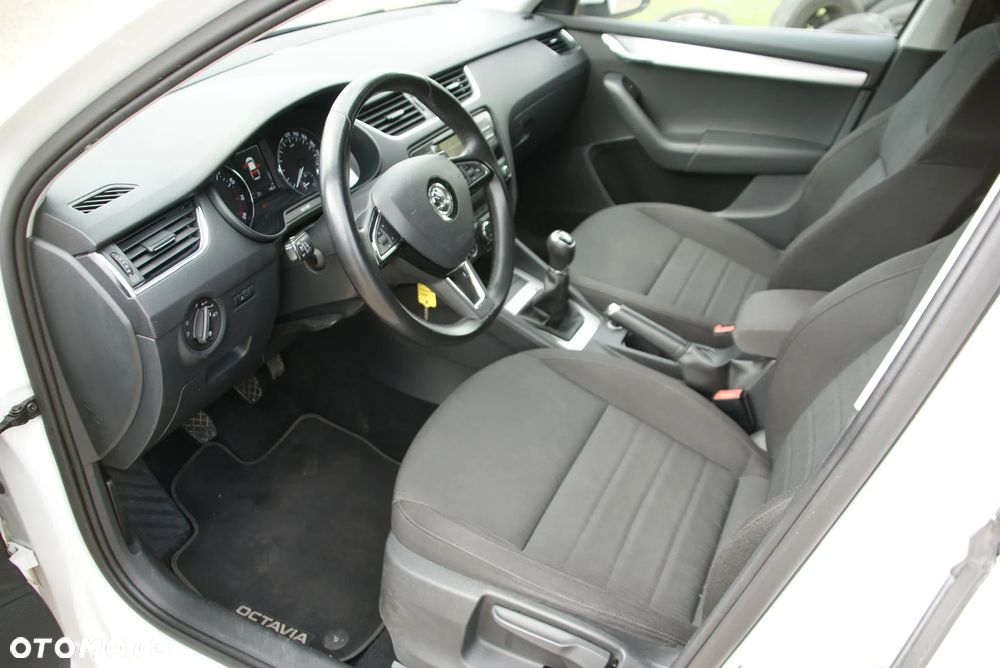Skoda Octavia 1.4 TSI Style - 15