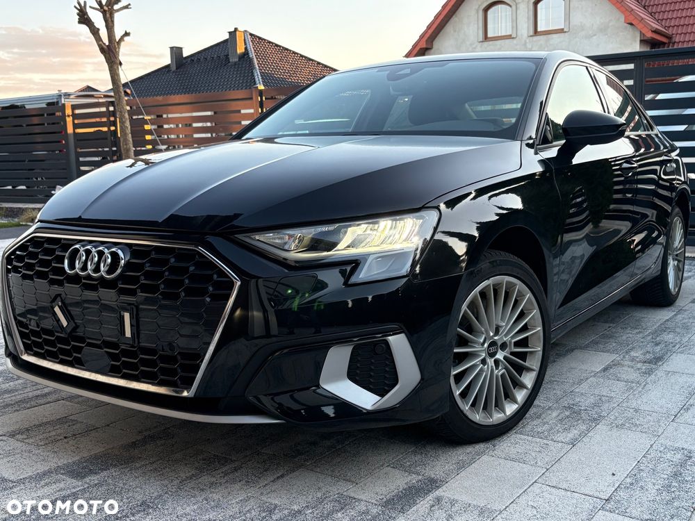 Audi A3 Limousine 35 TFSI advanced - 2
