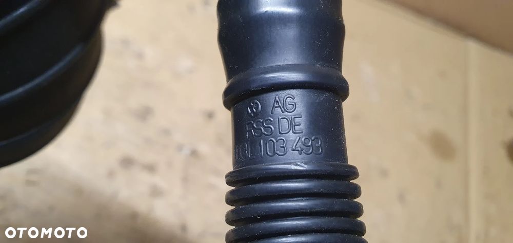 Rura dolot powietrza turbiny VW Passat B6 2.0 TDI 3C0129654P 3C0129654AJ - 11
