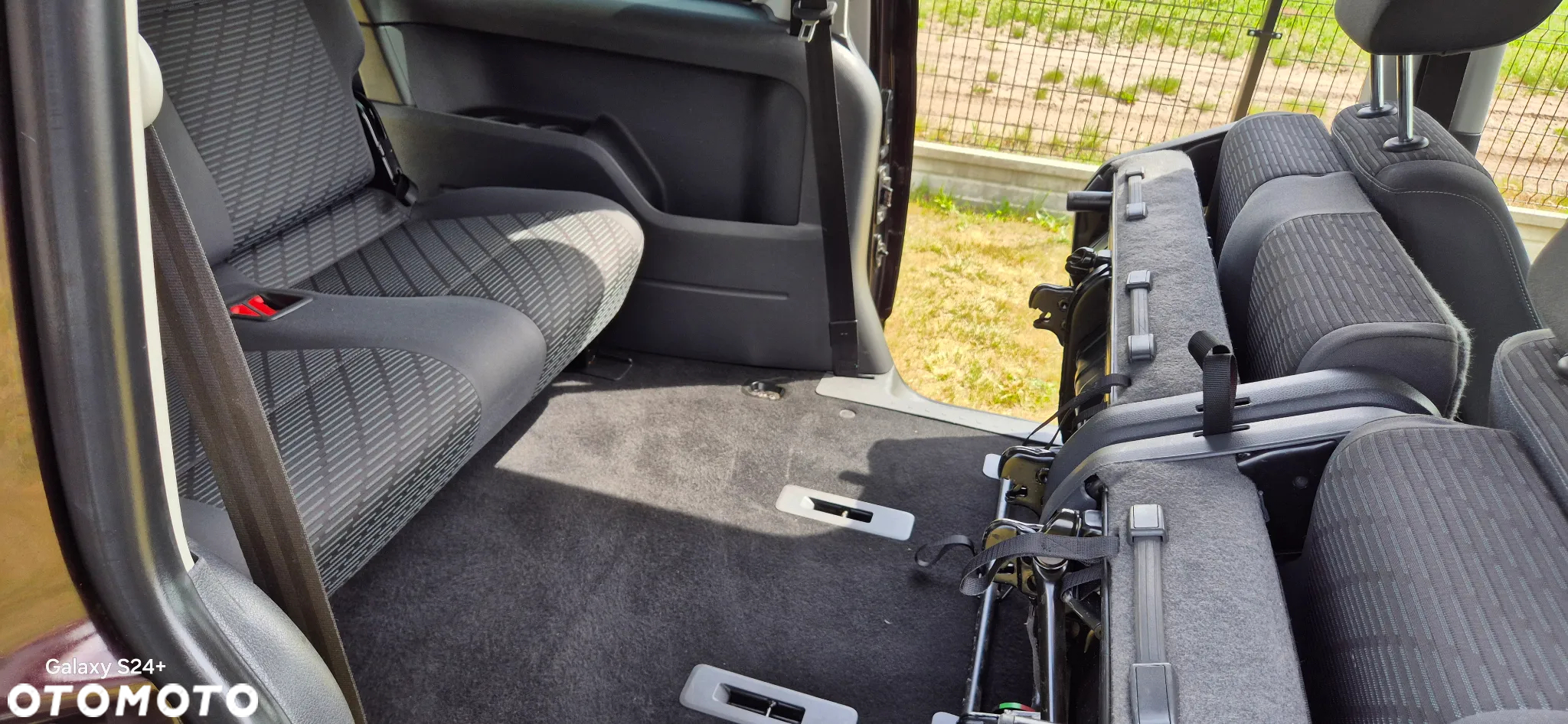 Volkswagen Caddy 1.6 TDI (7-Si.) DSG Edition 30 - 19