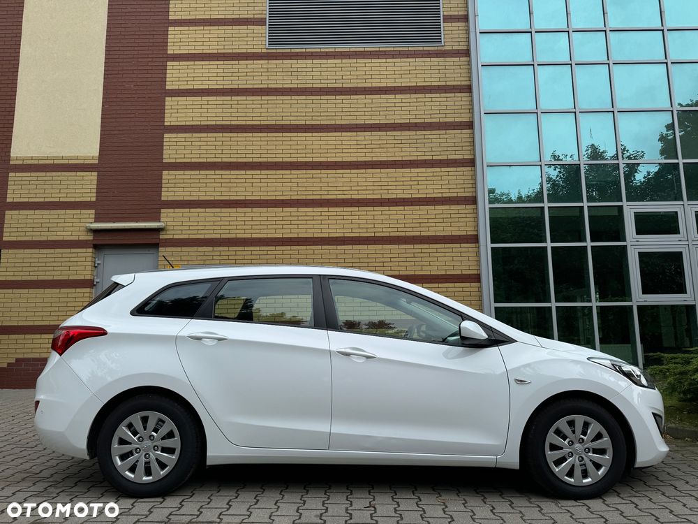 Hyundai i30 i30cw 1.6 CRDi Trend - 5