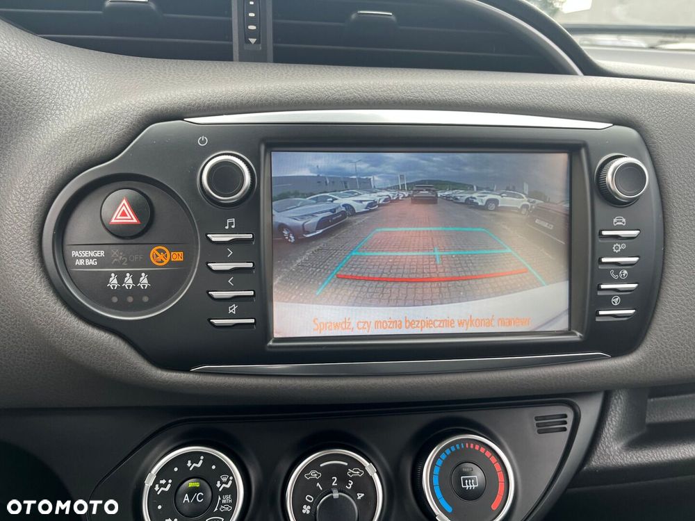 Toyota Yaris - 26