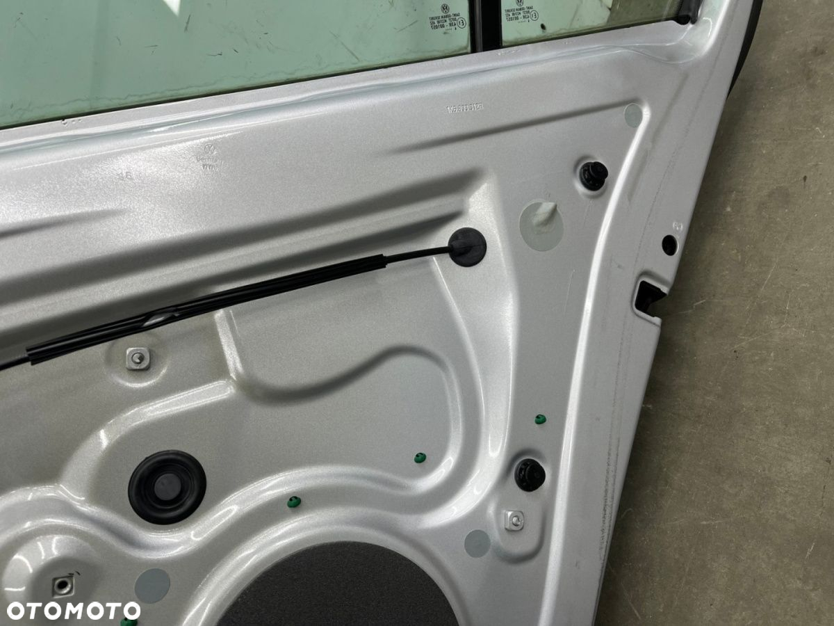 Drzwi VW Golf V 5 03-09r. LA7W 5D HB prawe tylne kompletne szyba zamek podnośnik 1K6833312H - 14