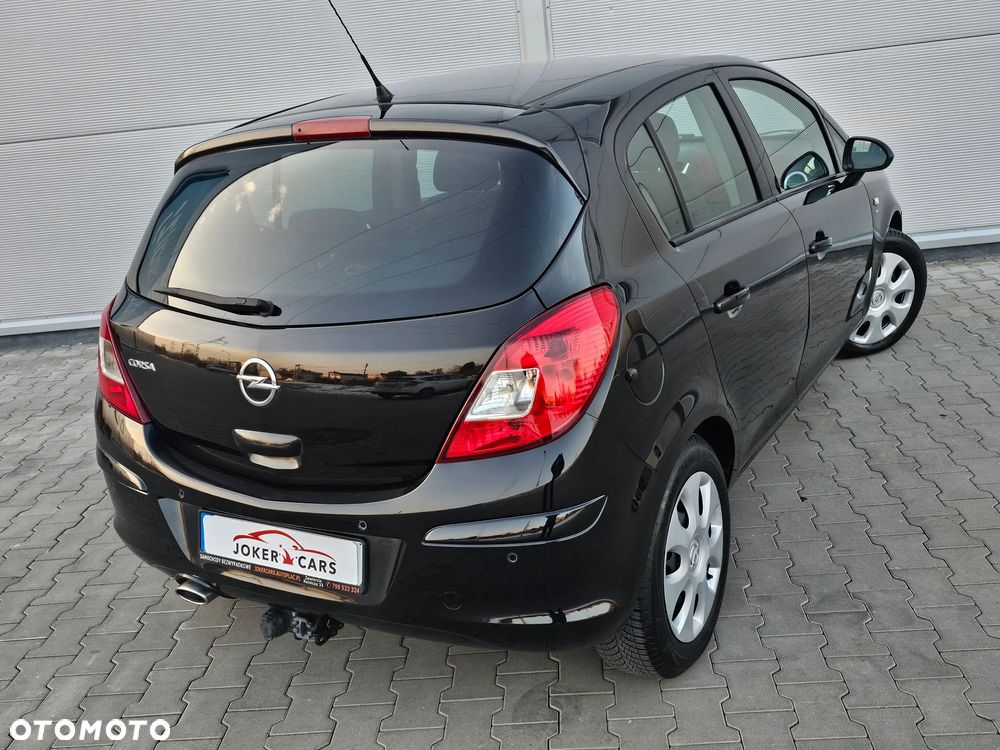 Opel Corsa 1.4 16V Satellite - 21