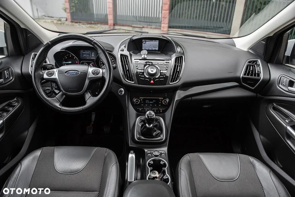 Ford Kuga 2.0 TDCi Titanium - 27