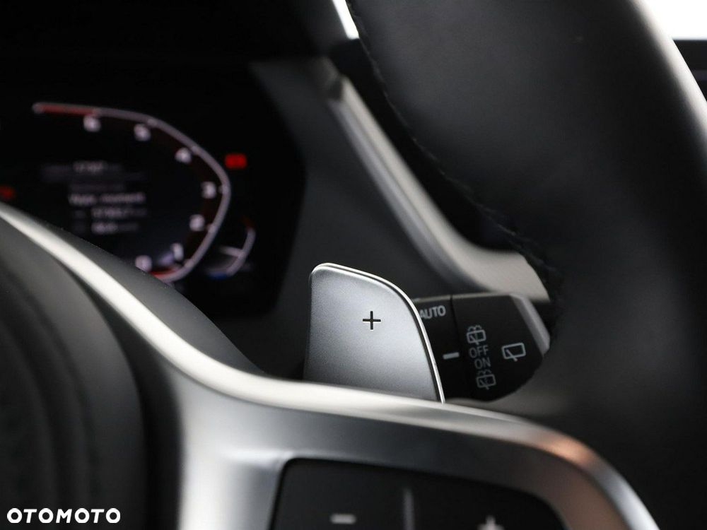 BMW Seria 1 M135i xDrive - 38