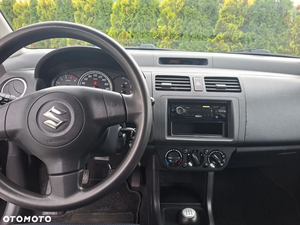 Suzuki Swift 1.3 Comfort+ - 11