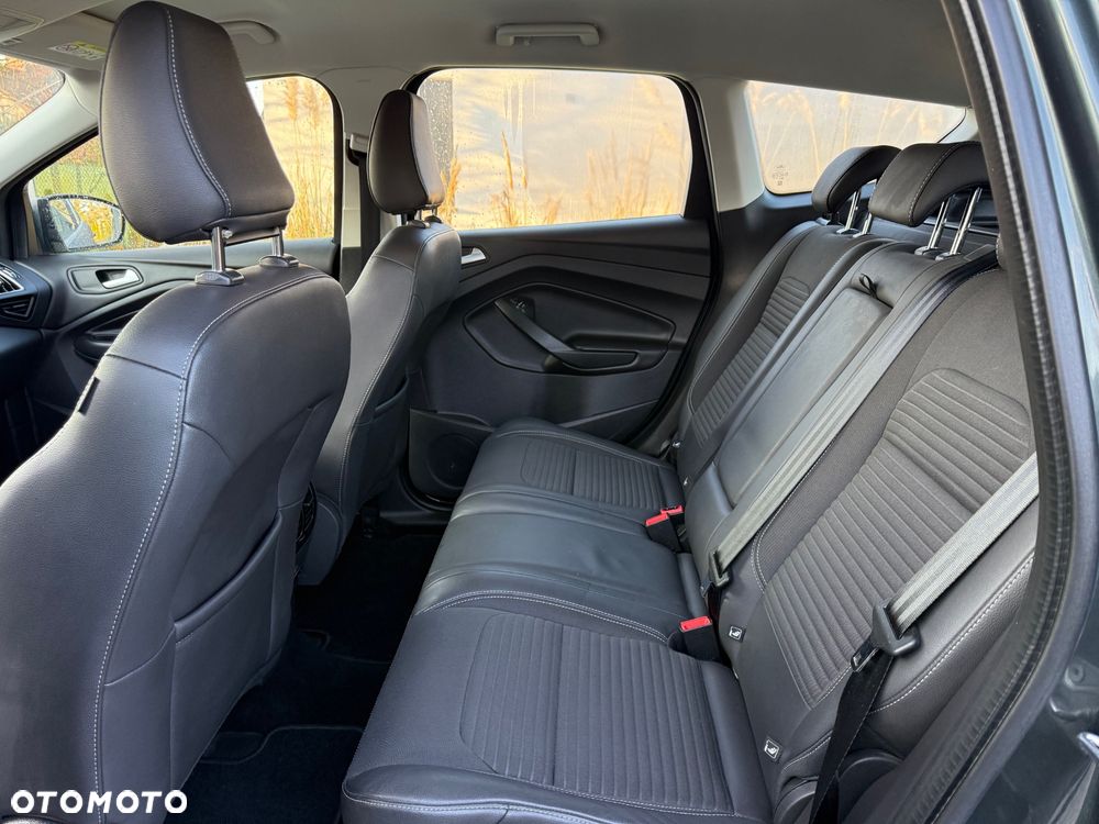 Ford Kuga 1.5 EcoBoost 2x4 Titanium - 7