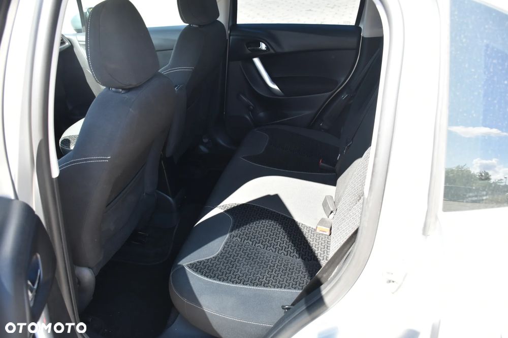Citroën C3 HDi 70 FAP Advance - 11