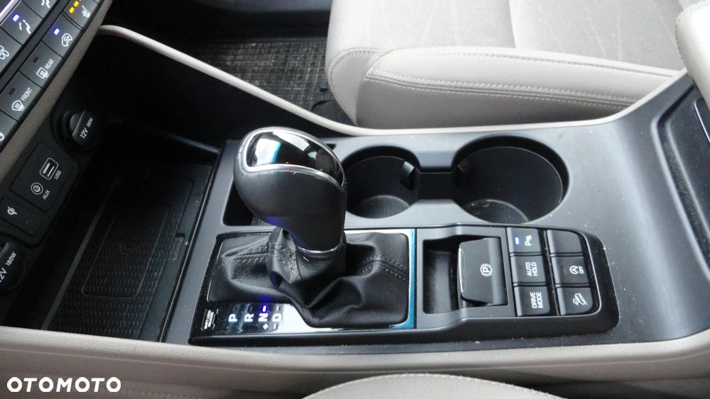 Hyundai Tucson 1.6 CRDi Comfort 2WD DCT - 23