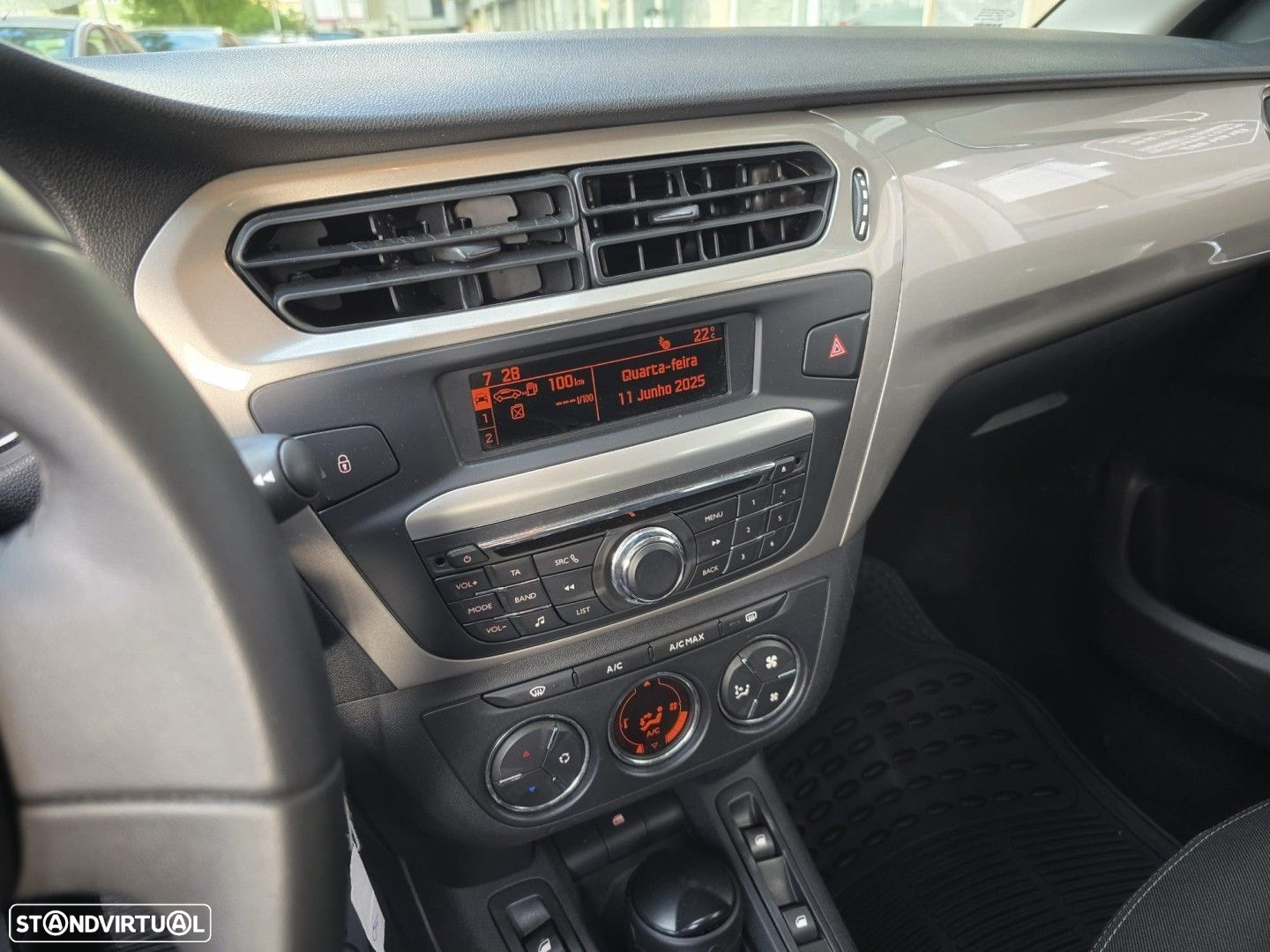Citroën C-Elysée 1.6 HDi Exclusive - 15