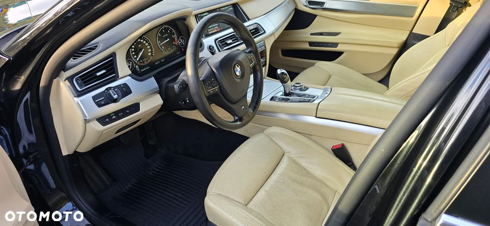 BMW Seria 7 730d Edition Exclusive - 9