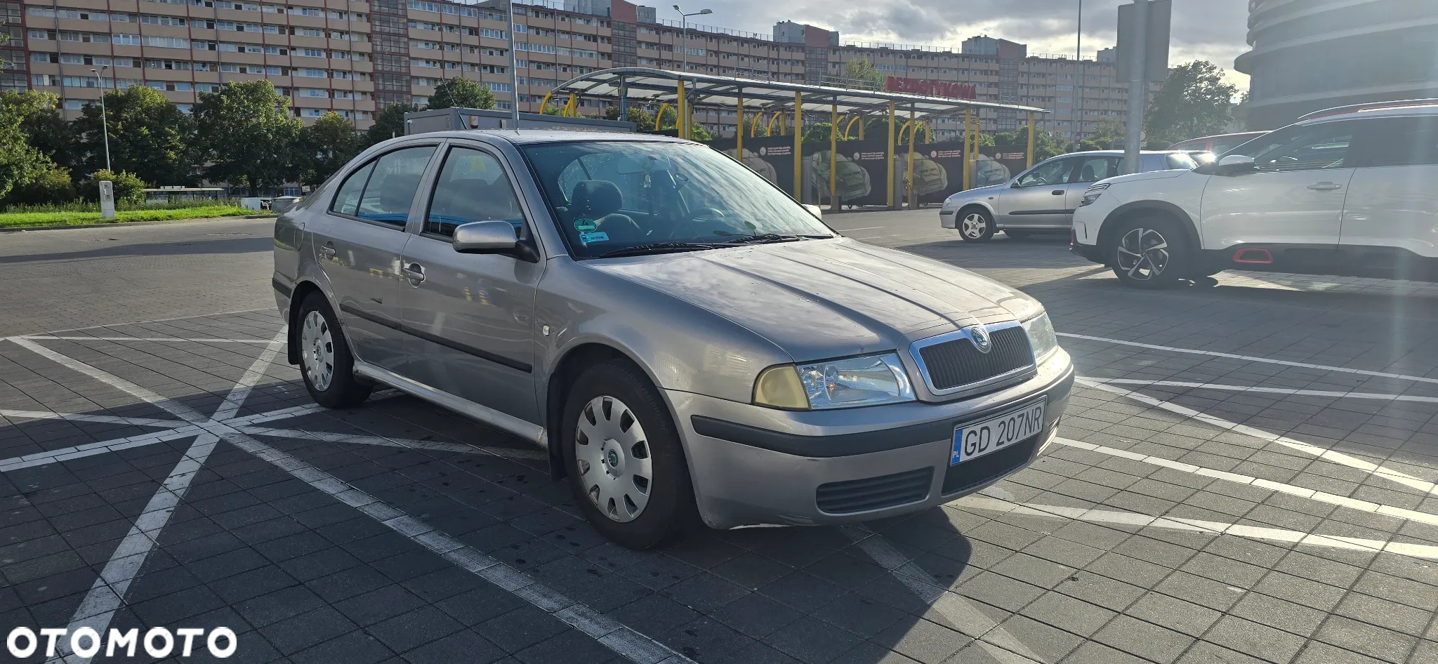 Skoda Octavia 1.6 Tour - 7