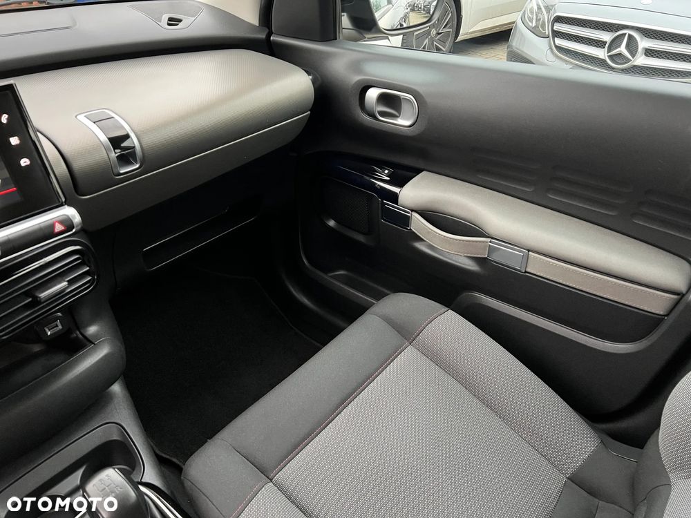 Citroën C4 Cactus - 19