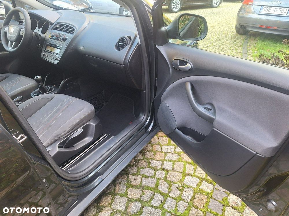 Seat Altea XL 1.6 TDI DPF CR Reference Copa - 16