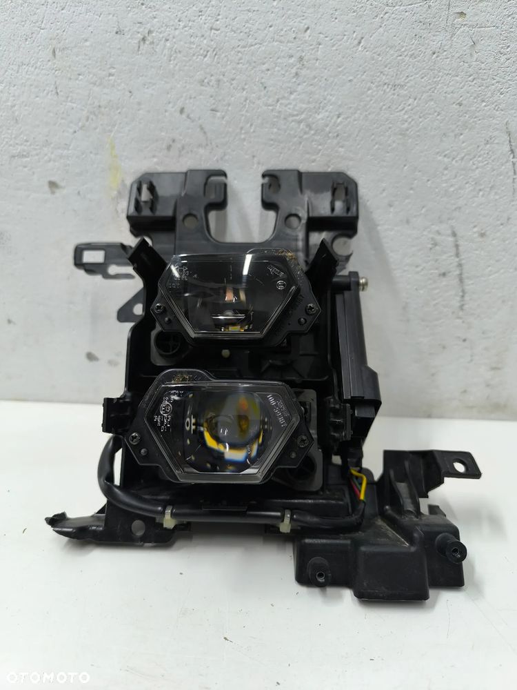 Lampa Przód Reflektor Suzuki DL 800 Uszkodzenia widoczne na zdjęciach - 2