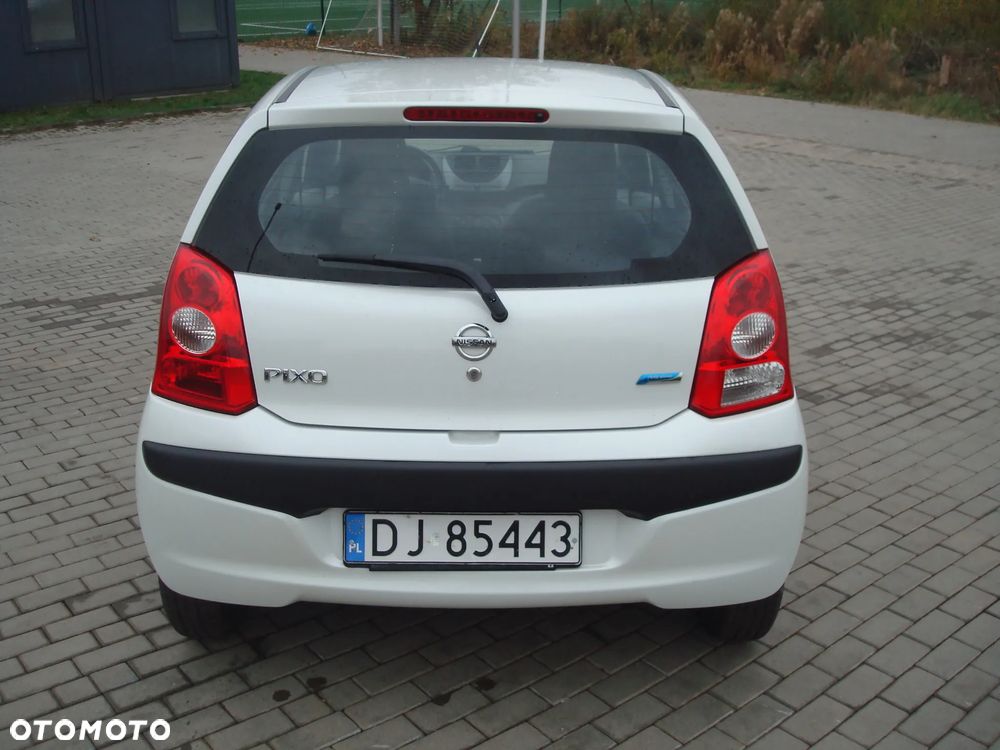 Nissan Pixo - 10