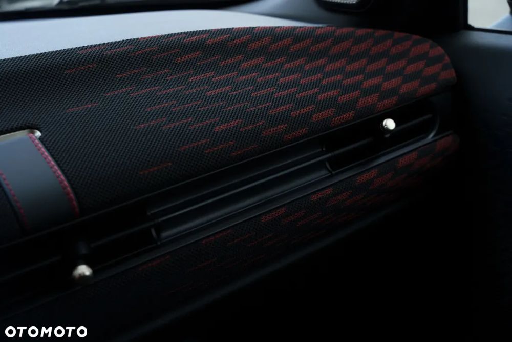 MINI John Cooper Works - 10