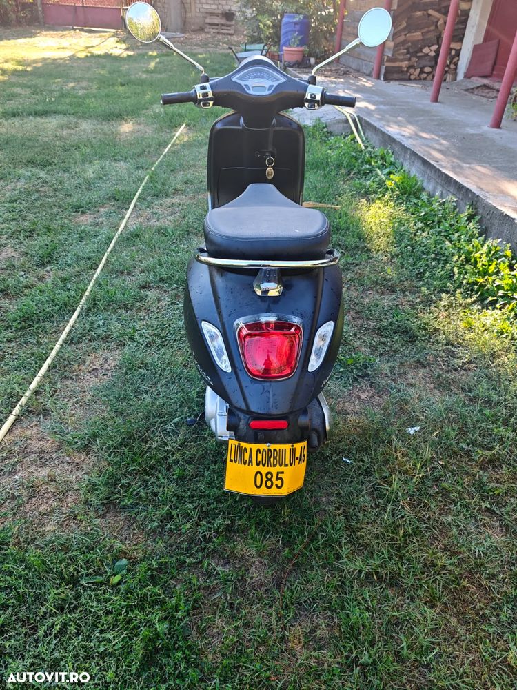 Vespa Primavera 50 - 12