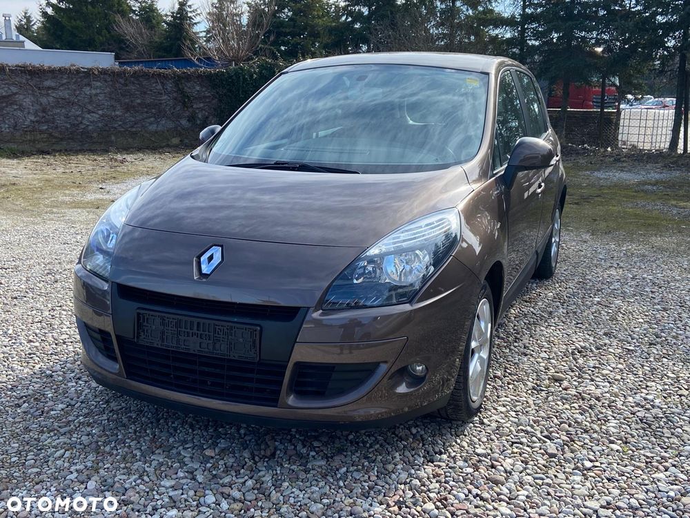 Renault Scenic - 1