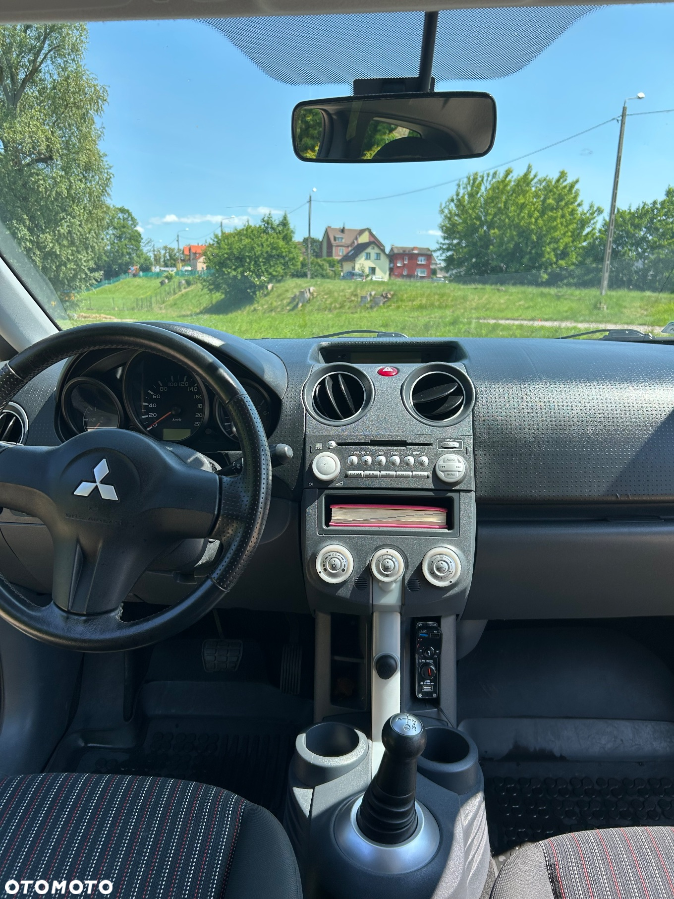 Mitsubishi Colt 1.3 Inform - 14