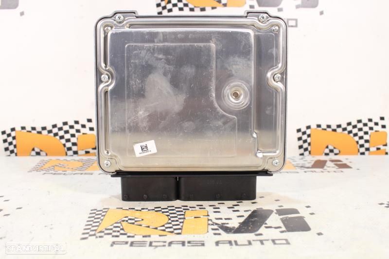 Centralina De Motor Bmw 1 (F20)  8518569 / 0281018635 / 1039S52297 - 3