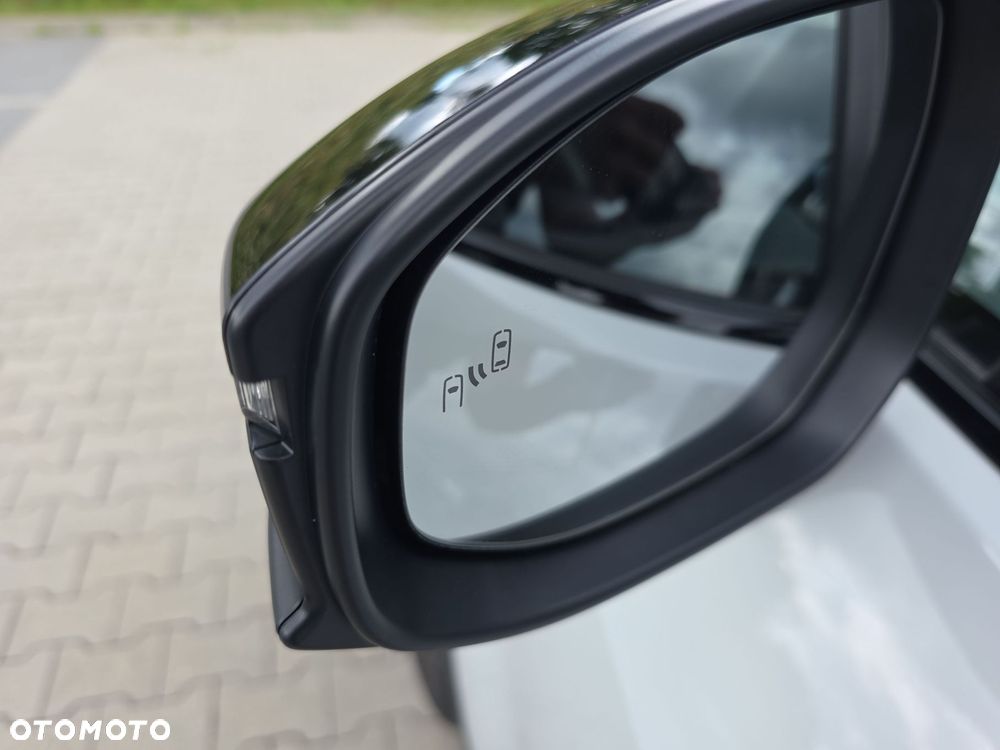 Toyota C-HR - 12