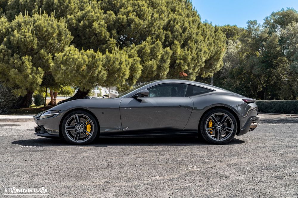Ferrari Roma 3.9 Twin-Turbo V8 - 3