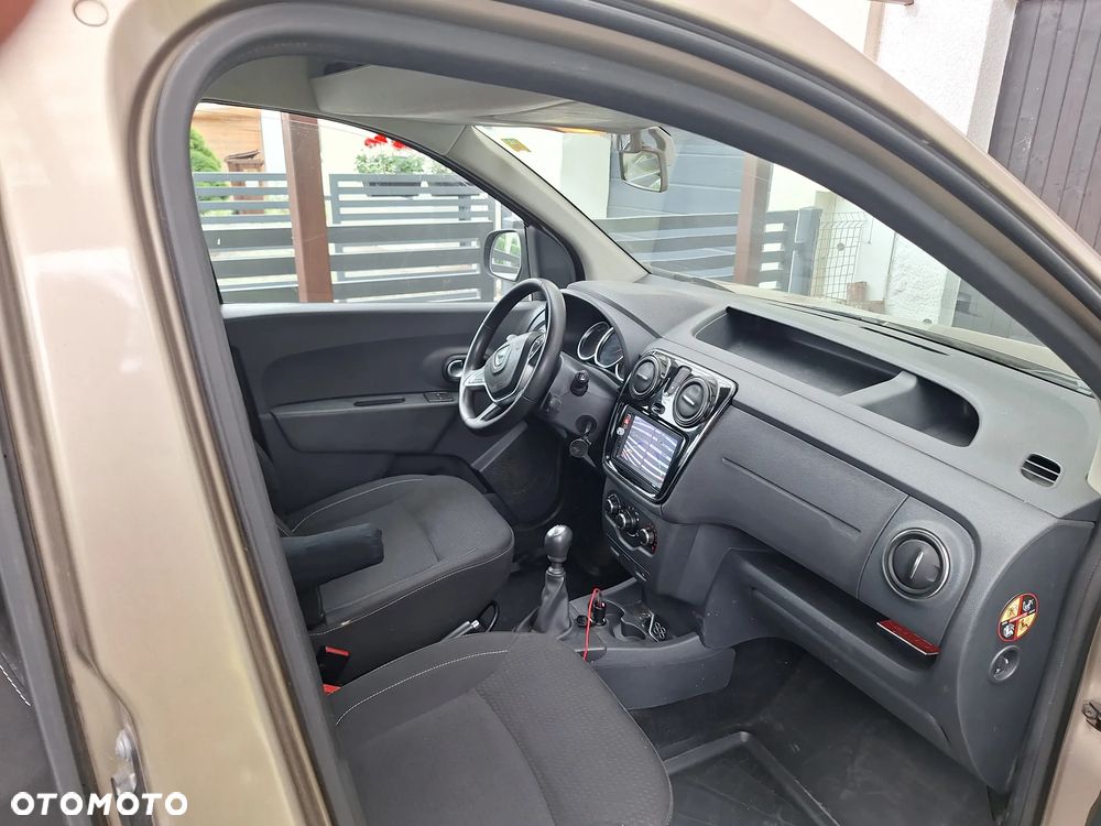 Dacia Dokker 1.5 Blue dCi Laureate - 2