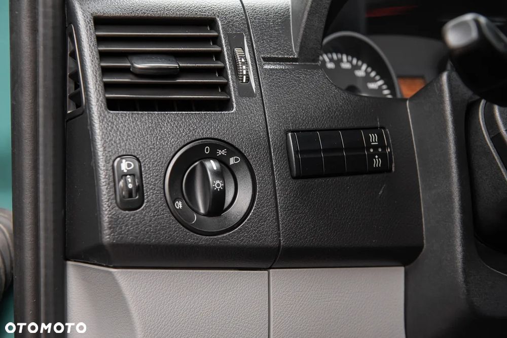 Mercedes-Benz sprinter - 12