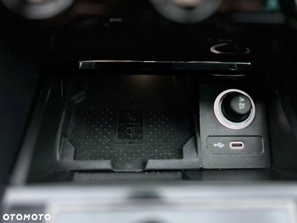 Skoda Superb 2.0 TDI SCR L&K DSG - 27