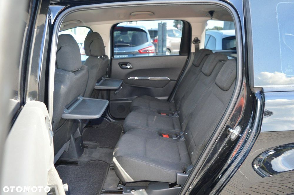 Peugeot 5008 HDI FAP 110 Tendance - 28