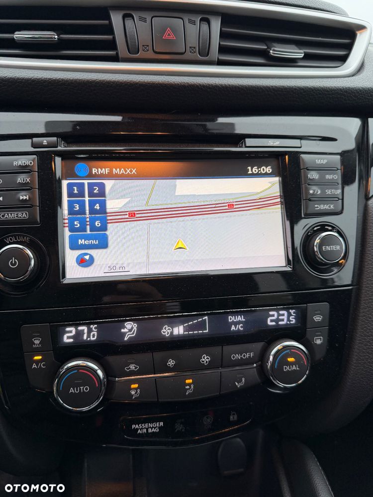 Nissan Qashqai 1.6 Acenta CVT - 15