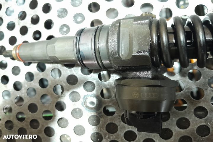 SET INJECTOARE 038130073BQ 038130073BQ Volkswagen VW Touran 1 [faceli - 2