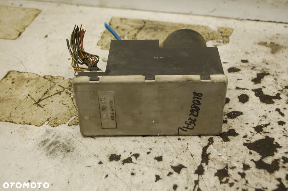 POMPKA CENTRALNEGO ZAMKA 8L0862257L AUDI A3 8L A4 B5 - 3