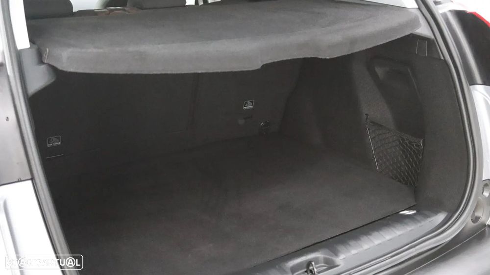 Peugeot 2008 1.5 BlueHDi Style - 20