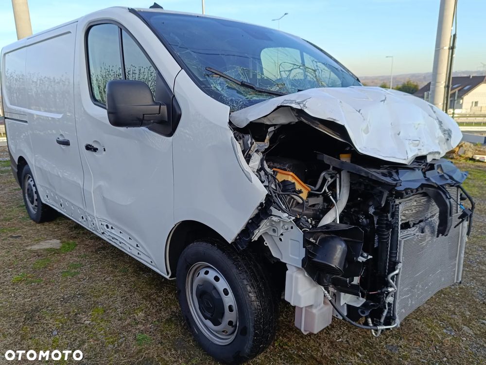 Renault TRAFIC - 6