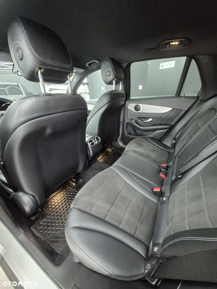 Mercedes-Benz GLC - 3