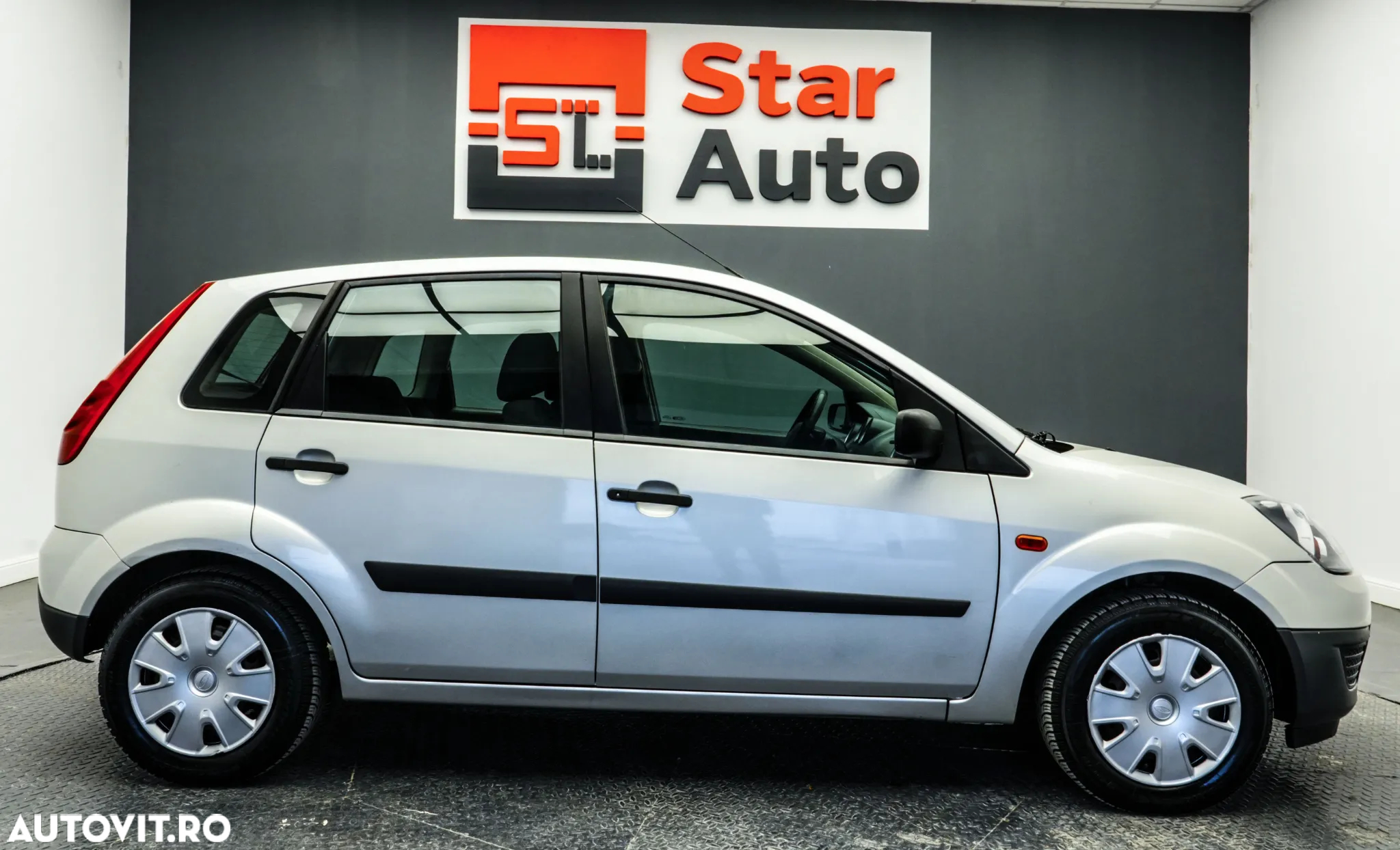 Ford Fiesta 1.4 TDCi Comfort - 11