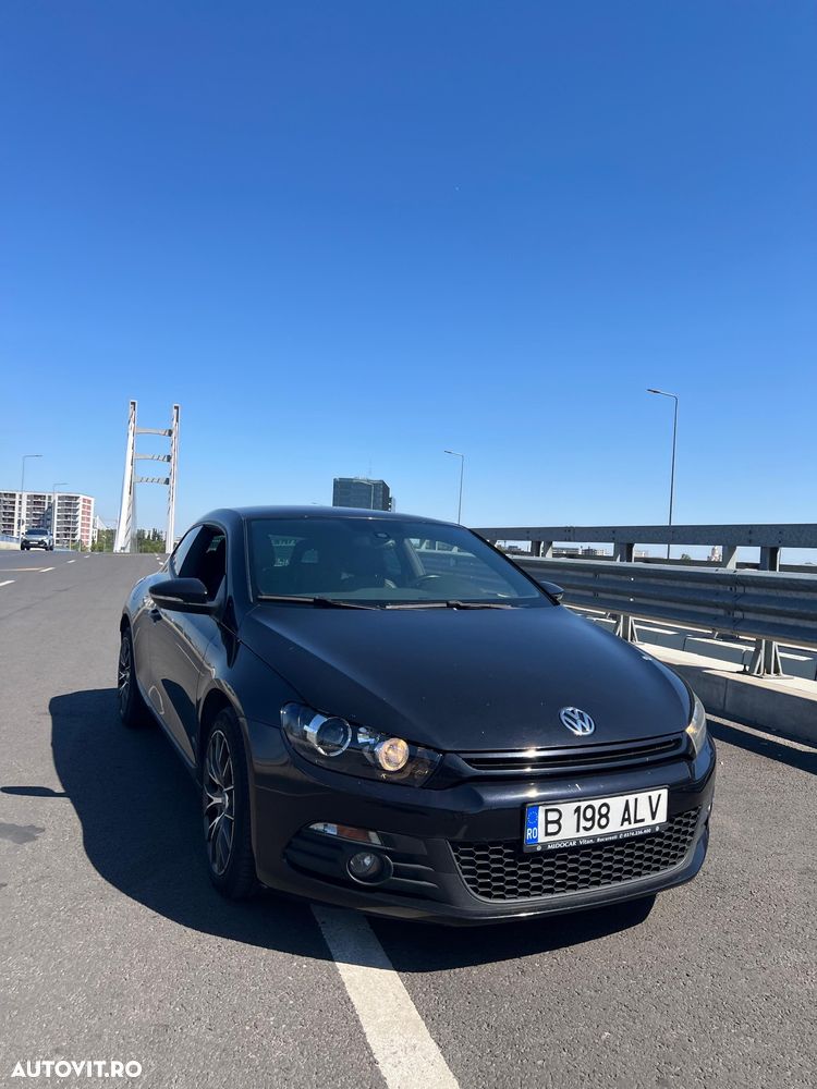 Volkswagen Scirocco 2.0 TSI - 2