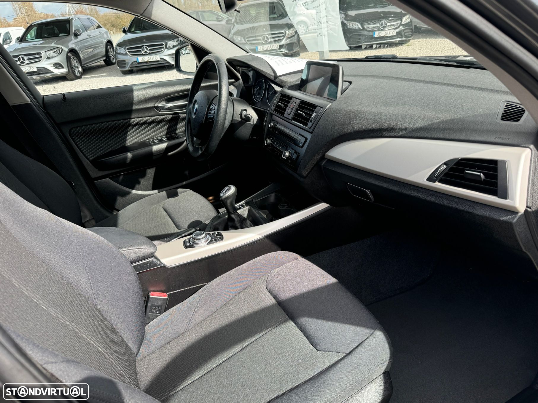 BMW 116 d EfficientDynamics - 25